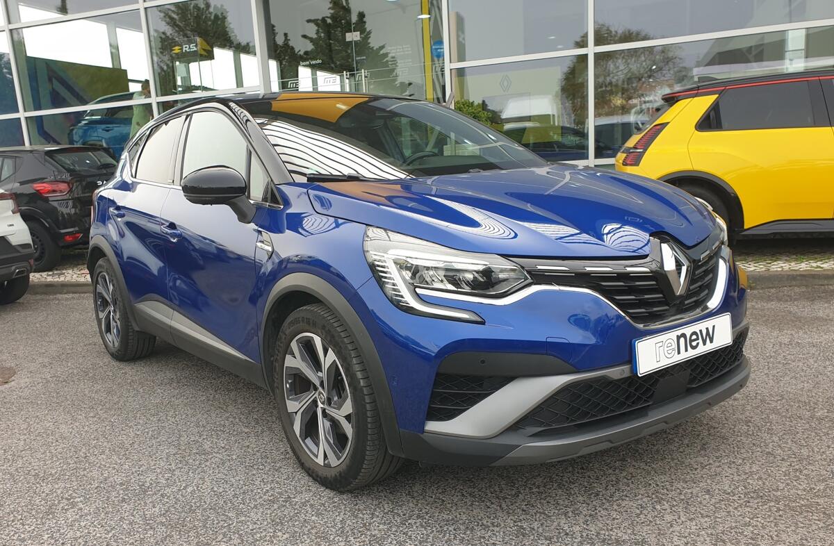 RENAULT Captur 1.6 E-Tech Plug-In RS Line