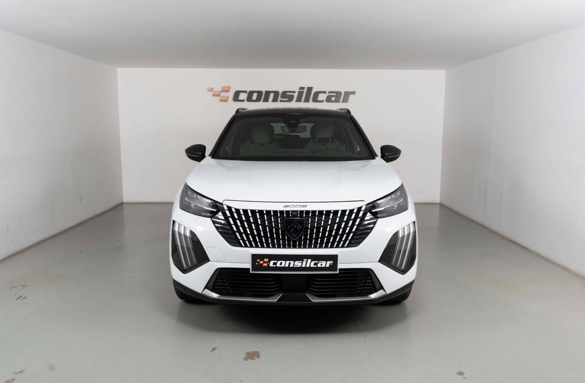PEUGEOT 2008 1.2 PureTech Allure EAT8