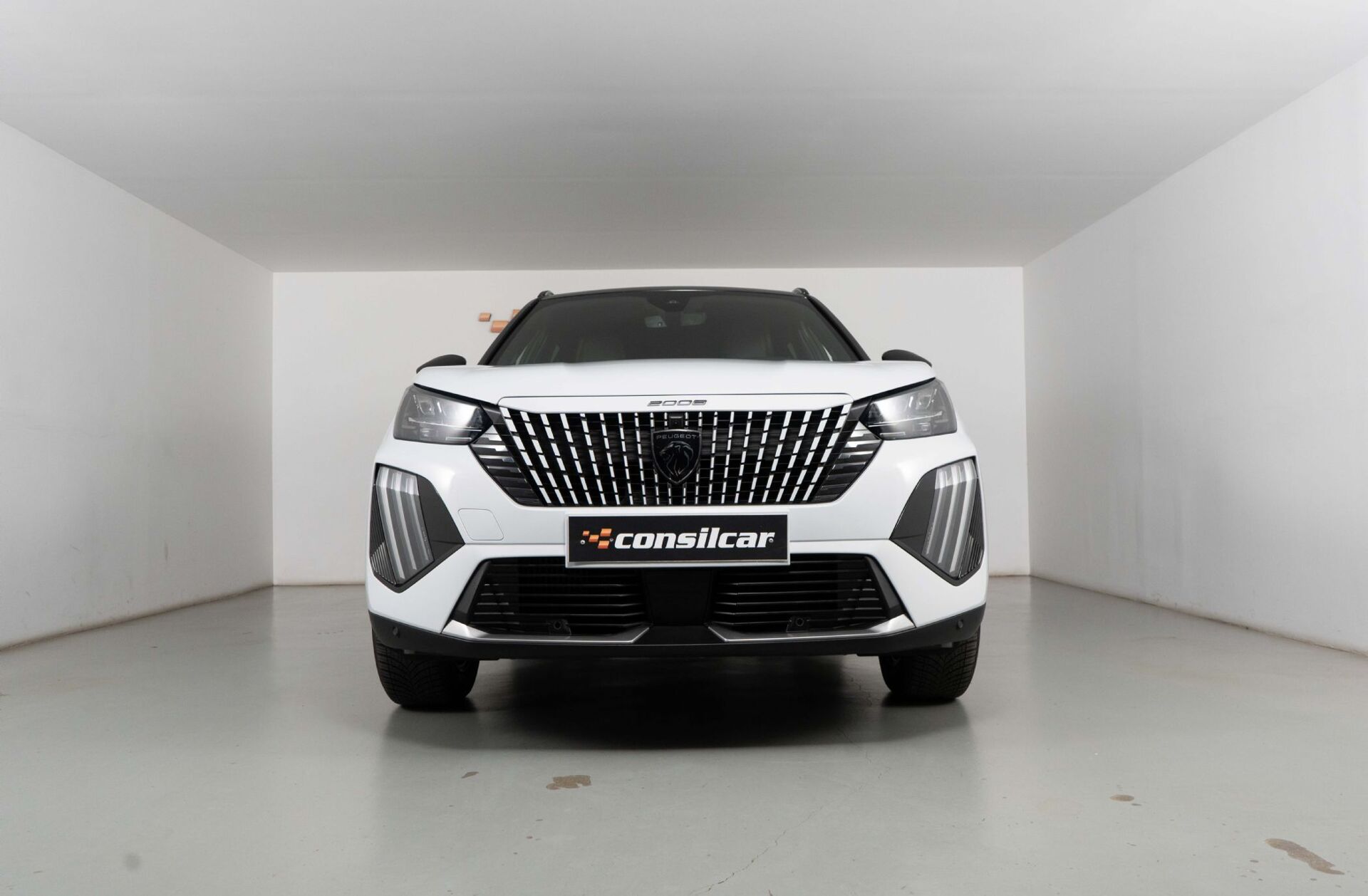 PEUGEOT 2008 1.2 PureTech Allure EAT8