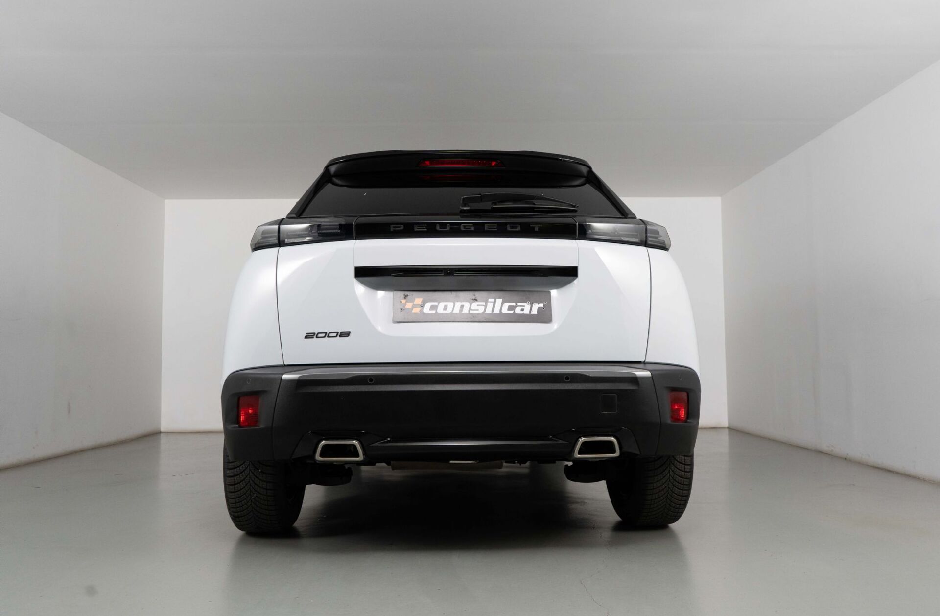 PEUGEOT 2008 1.2 PureTech Allure EAT8