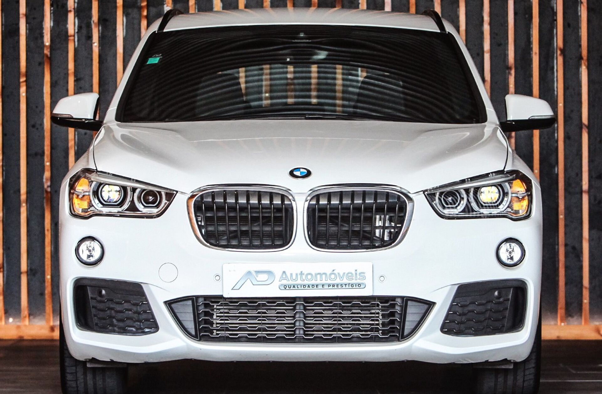 BMW X1 16 d sDrive Pack M