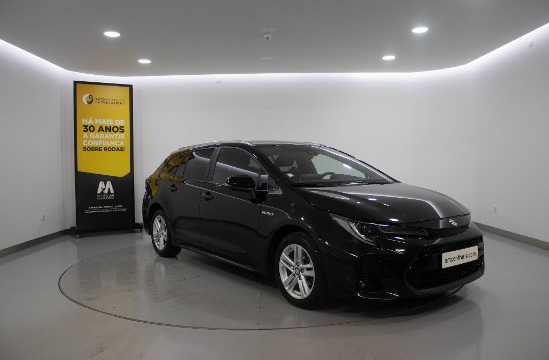 SUZUKI Swace 1.8L CVT GLX Hybrid