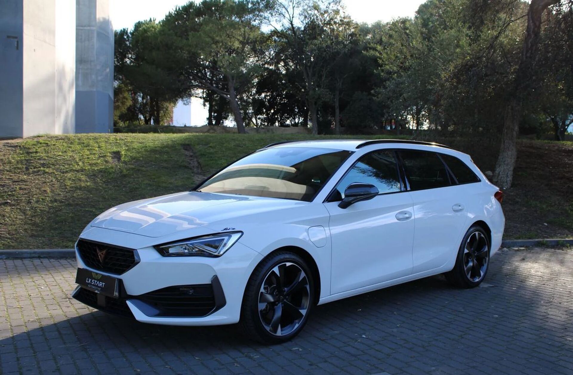 CUPRA Leon 1.4 e-Hybrid DSG