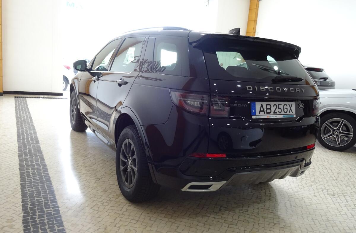 LAND ROVER Discovery S.2.0 eD4 R-Dynamic 7L