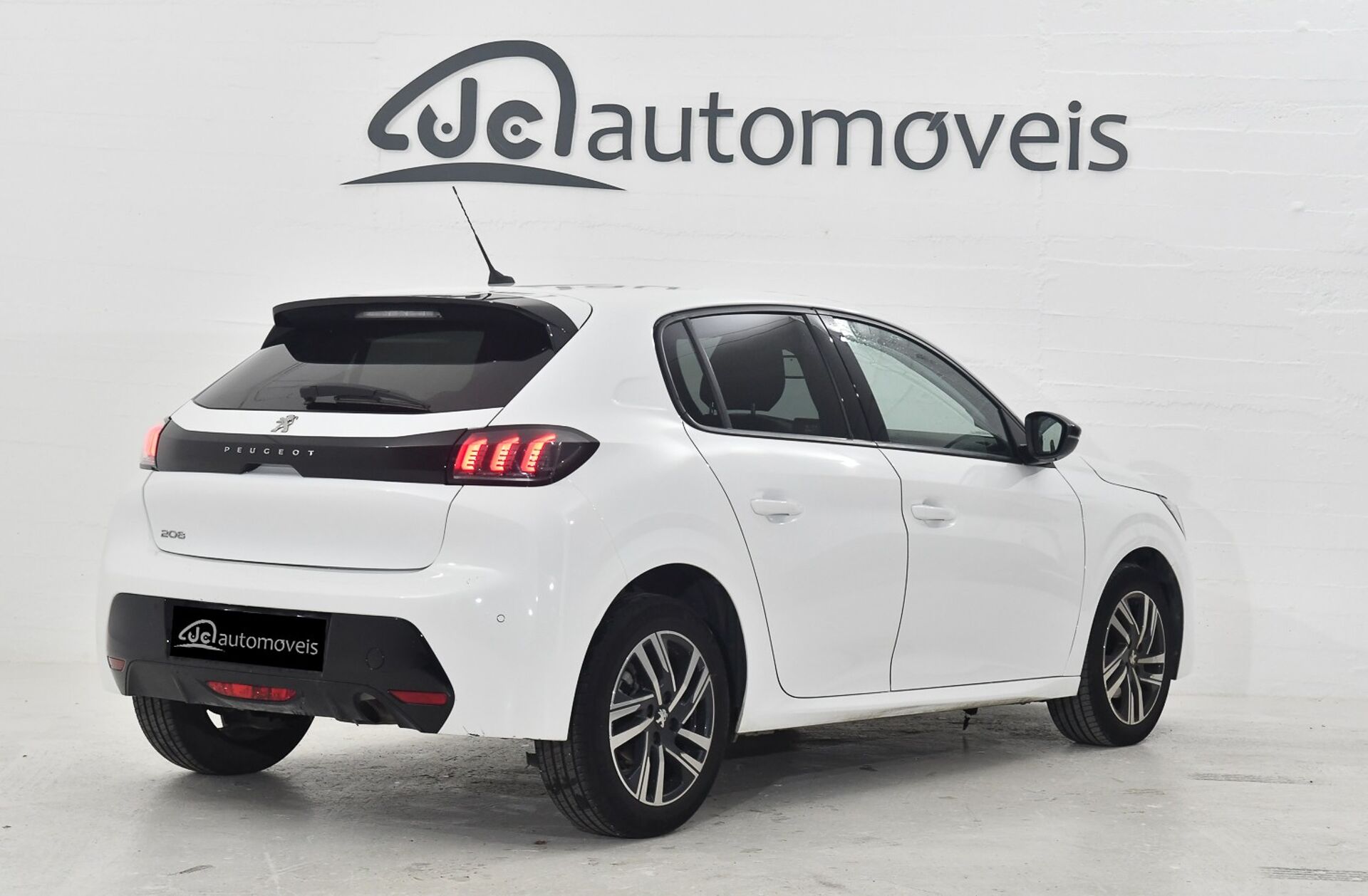 PEUGEOT 208 1.2 PureTech Active Pack