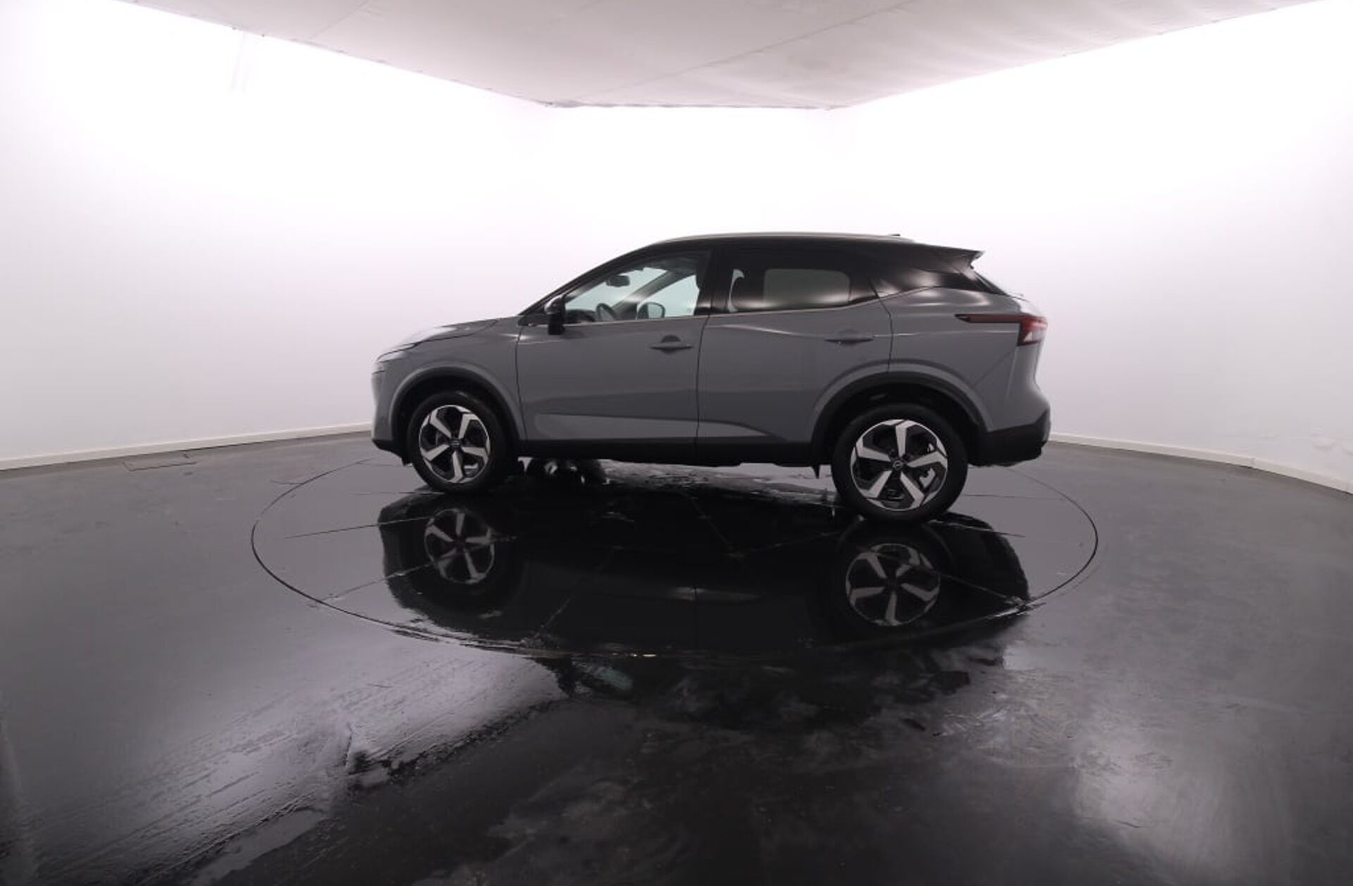 NISSAN Qashqai 1.3 DIG-T N-Connecta