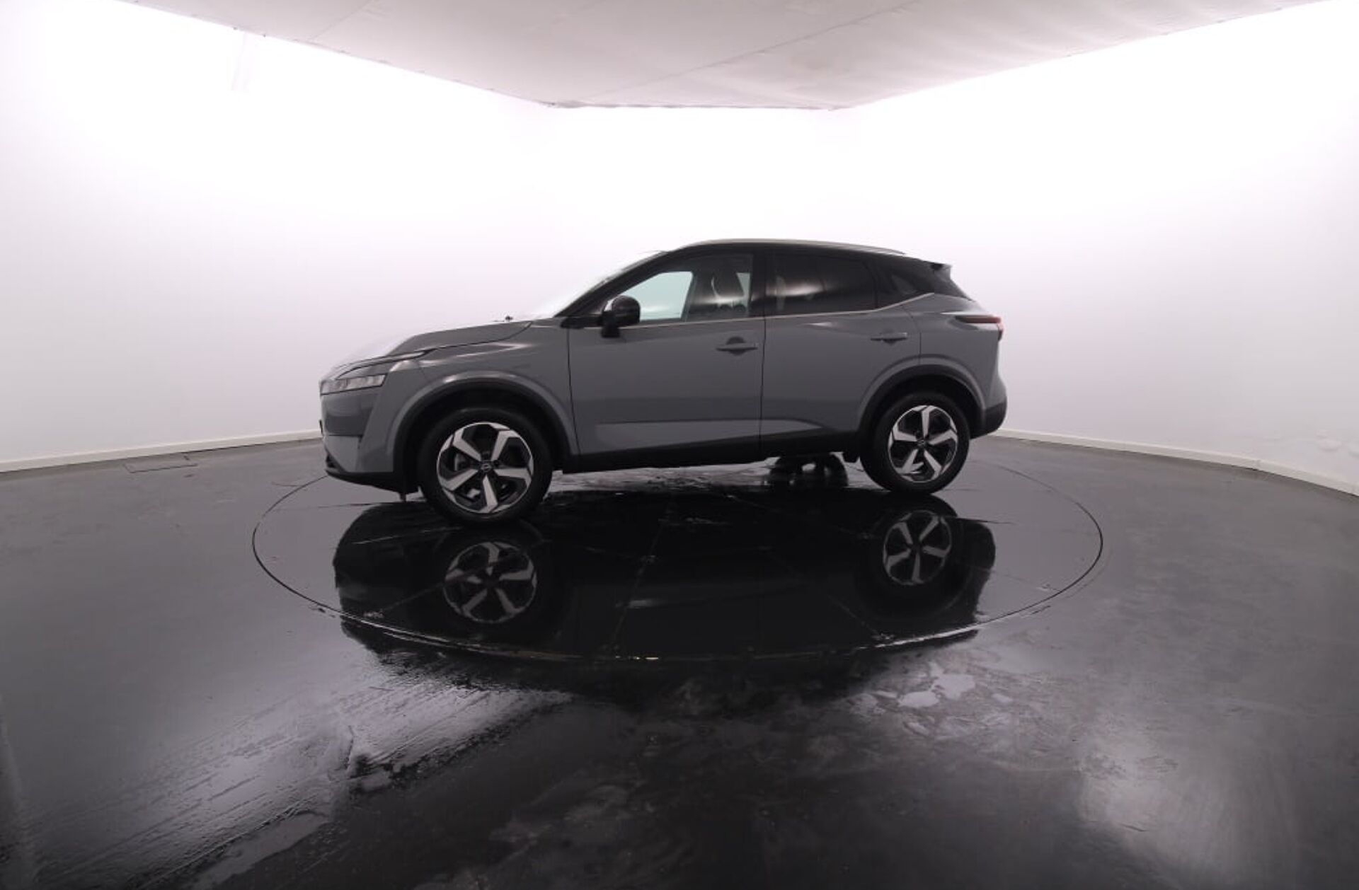 NISSAN Qashqai 1.3 DIG-T N-Connecta
