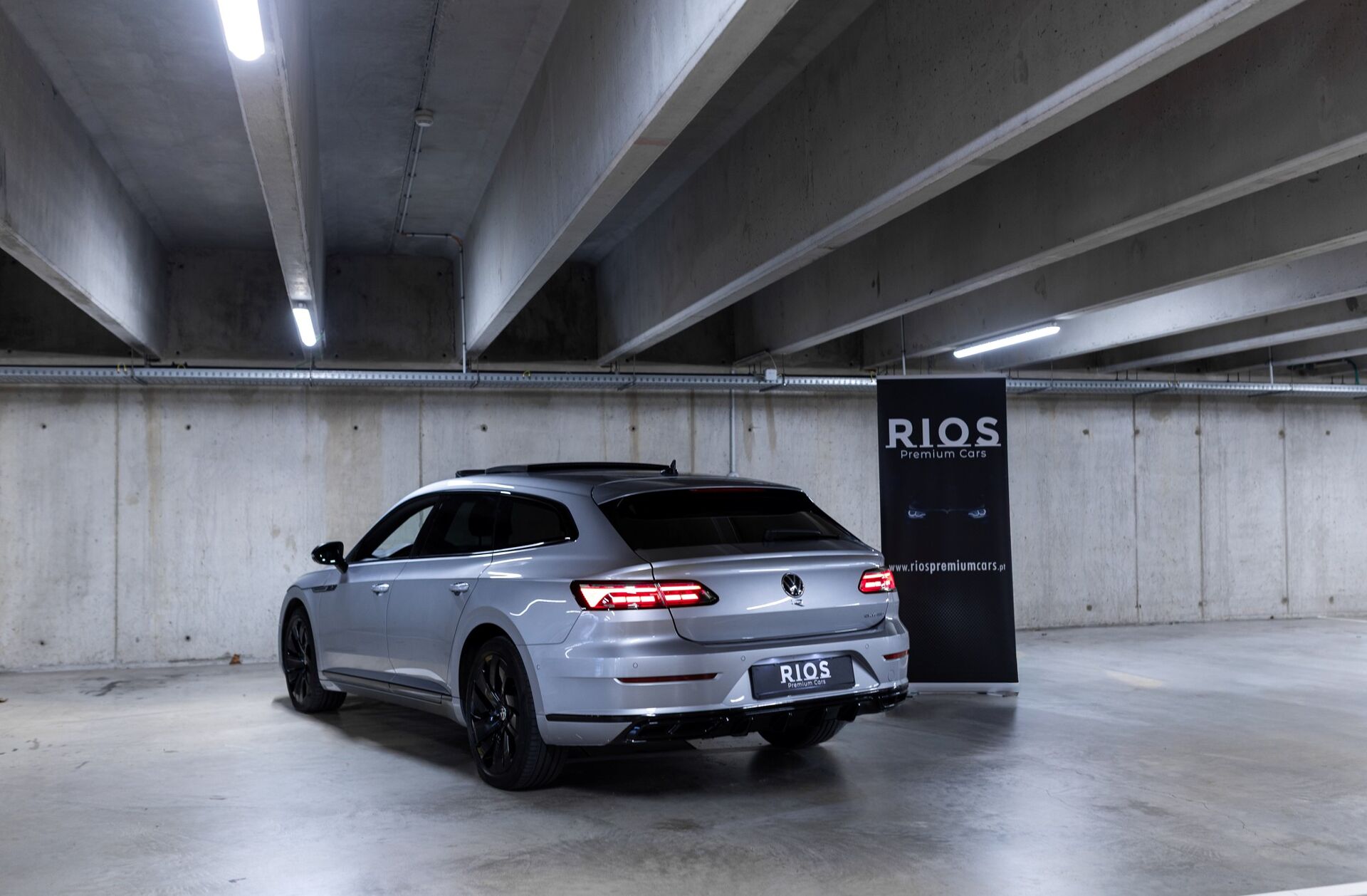 VOLKSWAGEN Arteon 1.4 TSI eHybrid R-Line