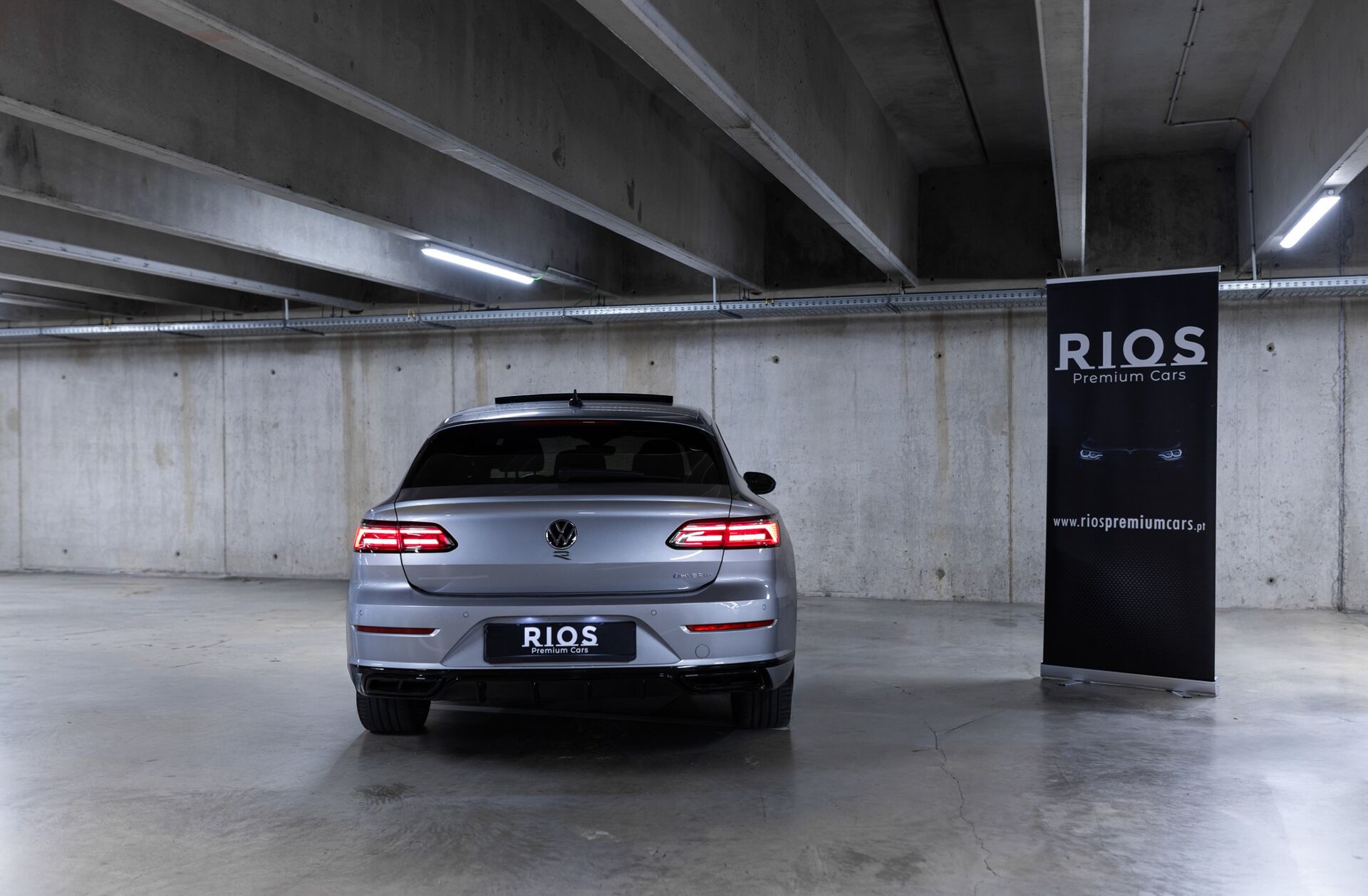 VOLKSWAGEN Arteon 1.4 TSI eHybrid R-Line