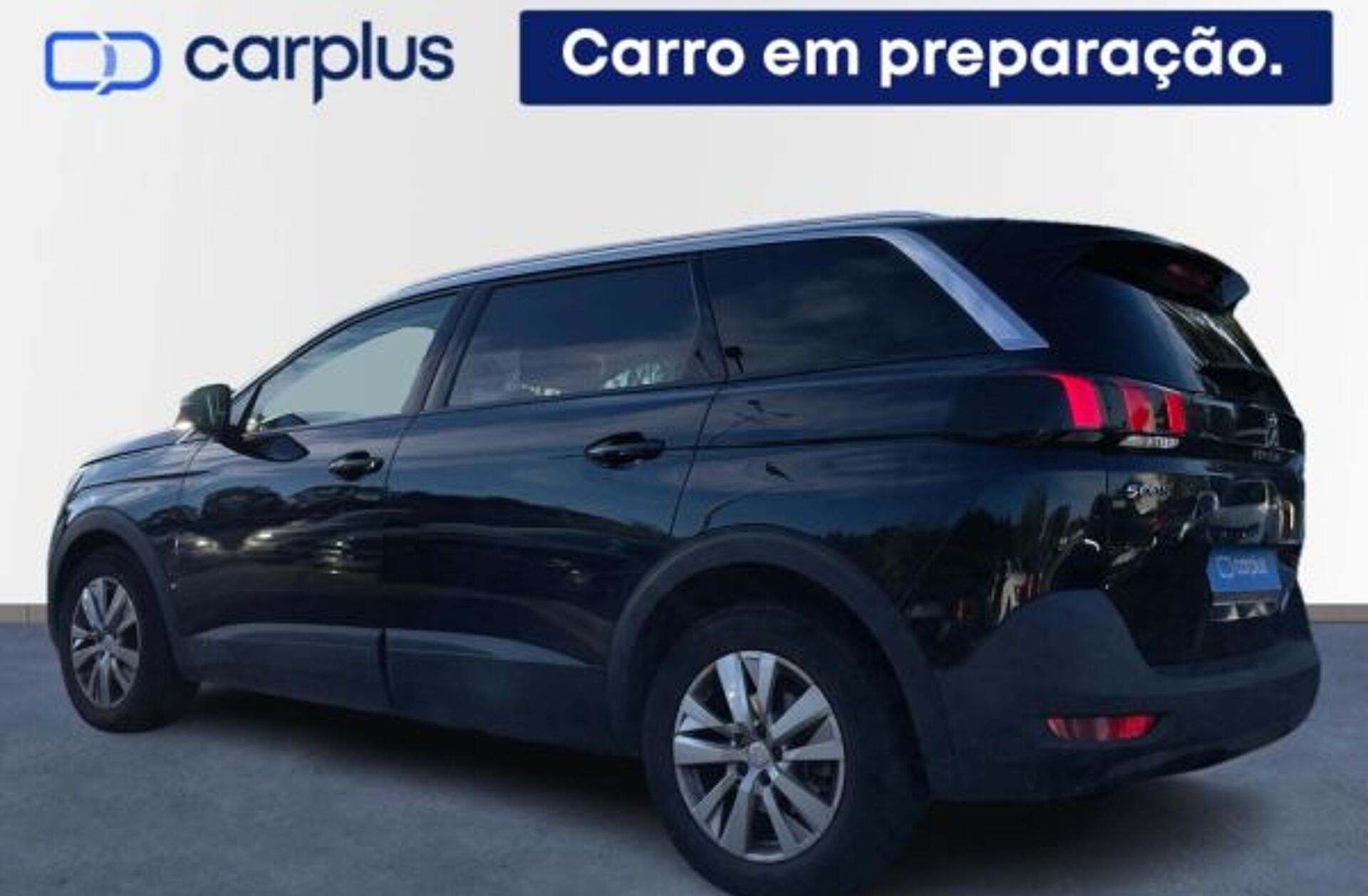 PEUGEOT 5008 1.5 BlueHDi Crossway