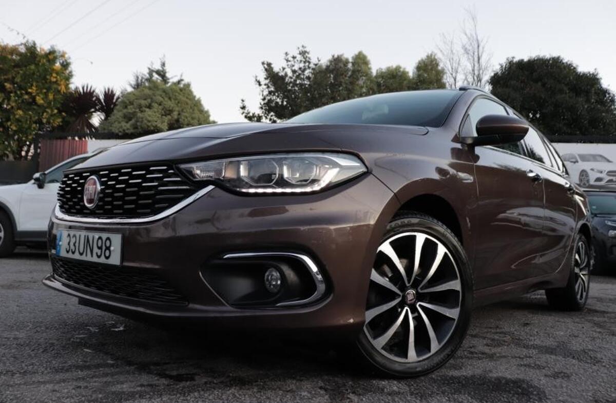 FIAT Tipo 1.6 M-Jet Lounge J17 DCT