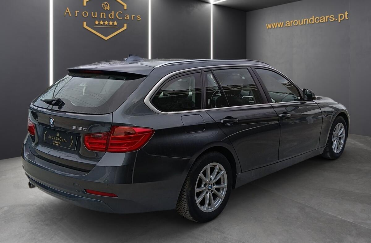 BMW Serie-3 318 d Touring Auto