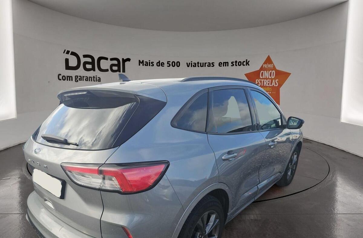 FORD Kuga 1.5 TDCi EcoBlue ST-Line Aut.