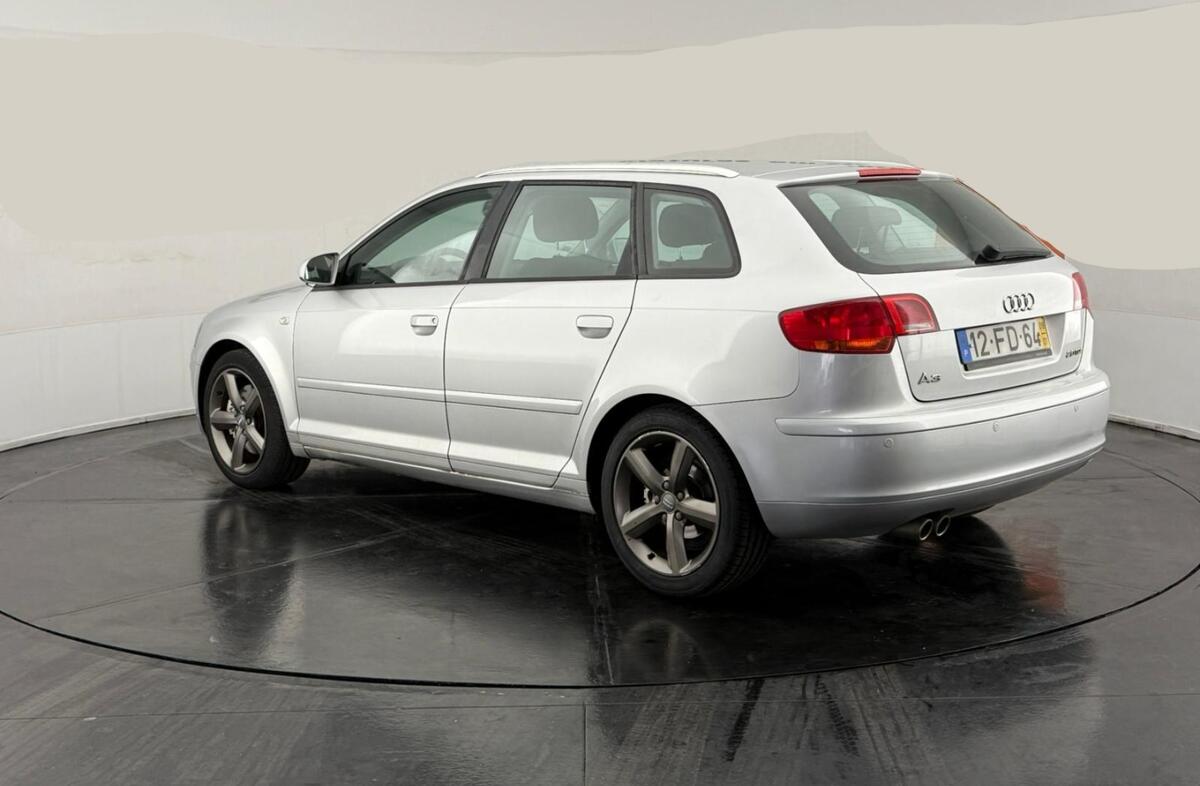AUDI A3 2.0 TDi Ambiente S tronic