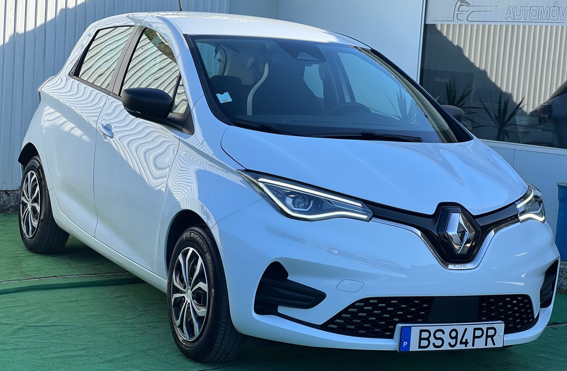 RENAULT ZOE (c/ Bateria) E-Tech EV50 Evolution