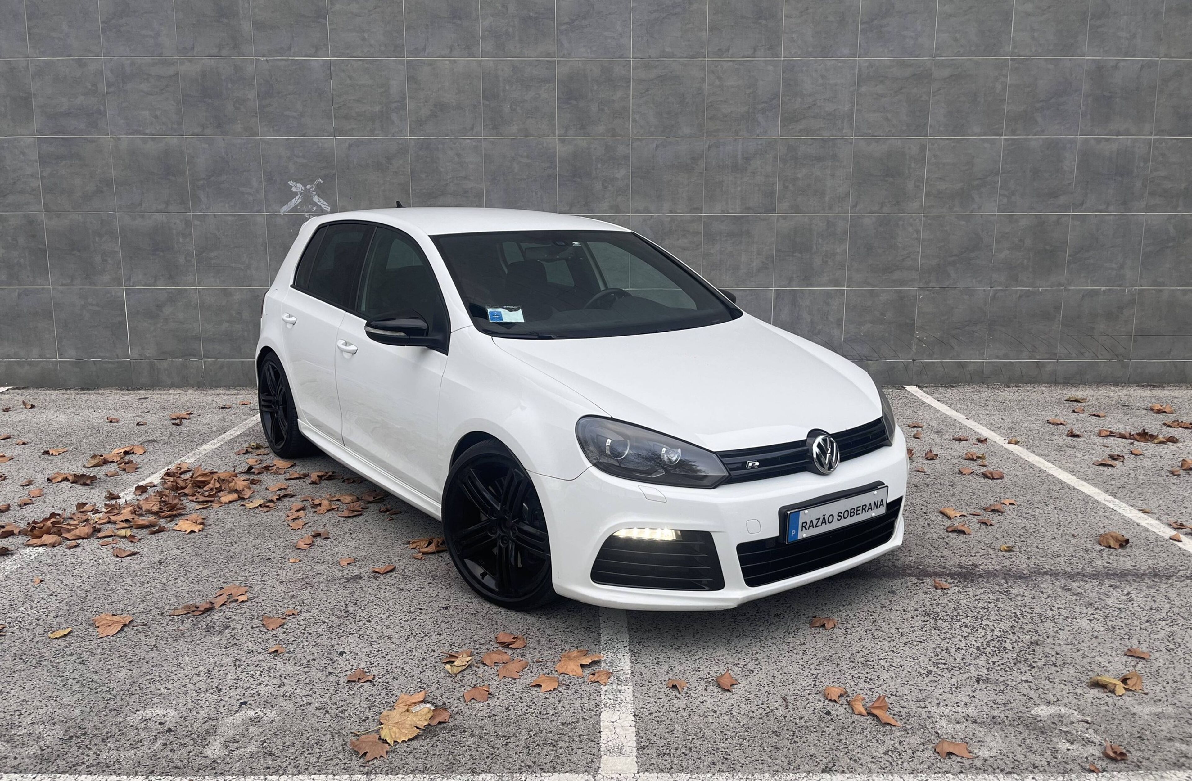 VOLKSWAGEN Golf 2.0 R DSG