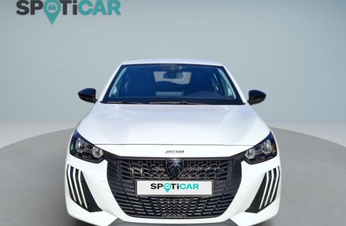 PEUGEOT 208 1.2 PureTech Style