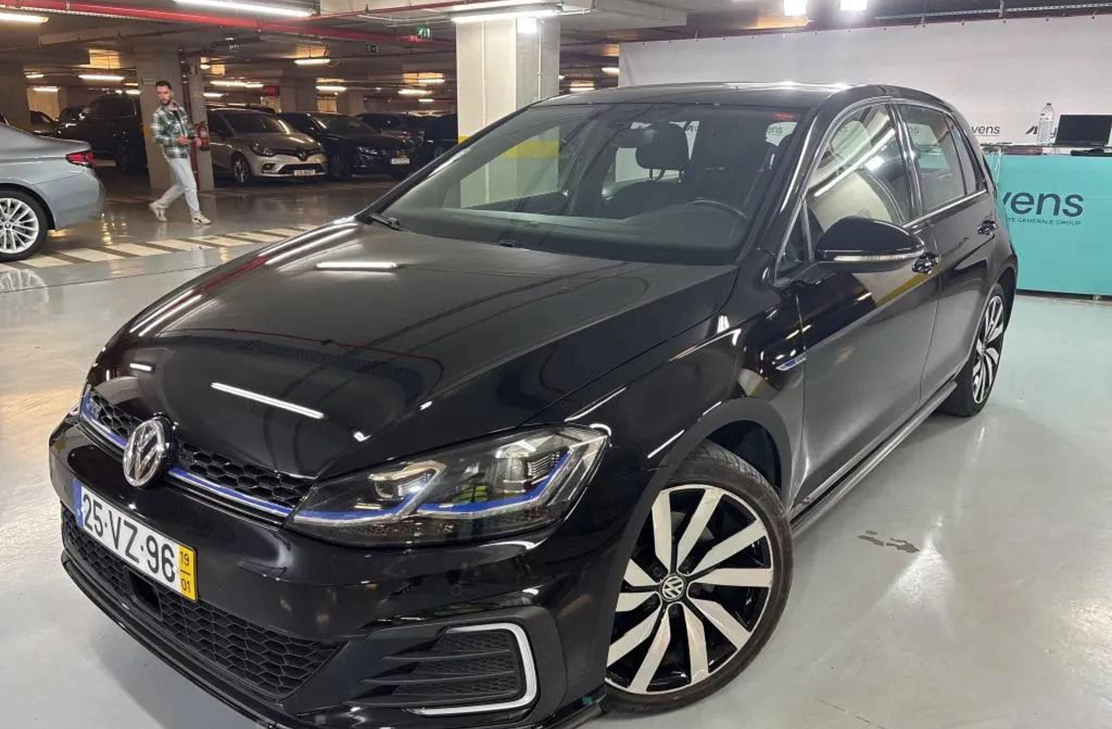 VOLKSWAGEN Golf 1.4 GTE Plug-in