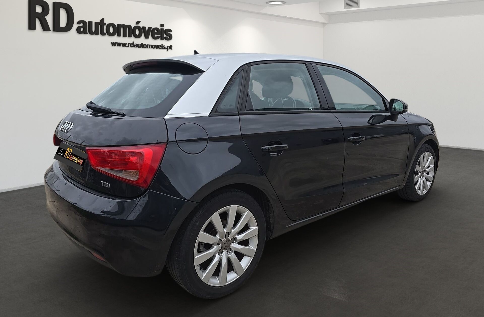 AUDI A1 1.6 TDi Advance