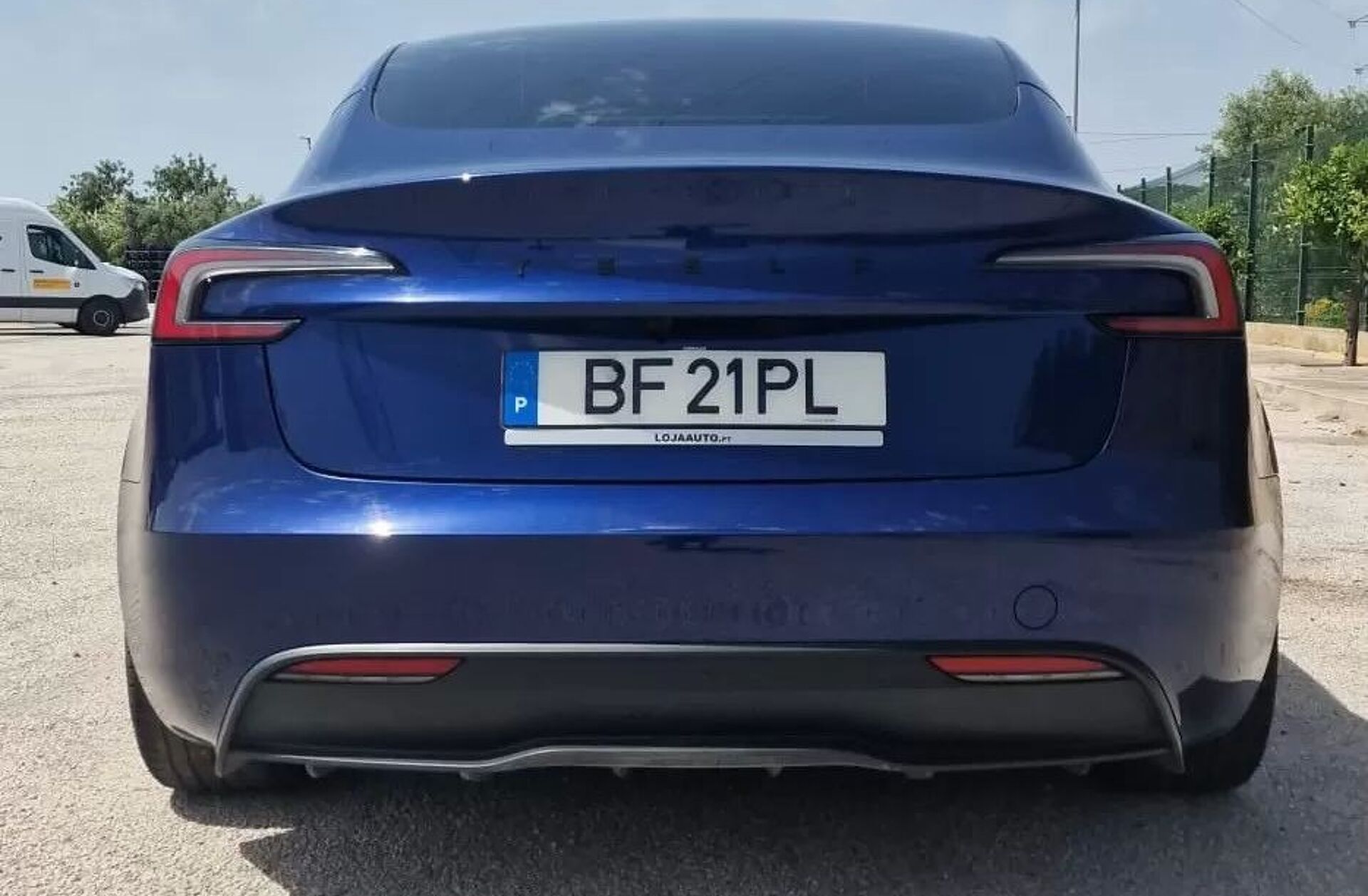 TESLA Model 3 Tração Traseira