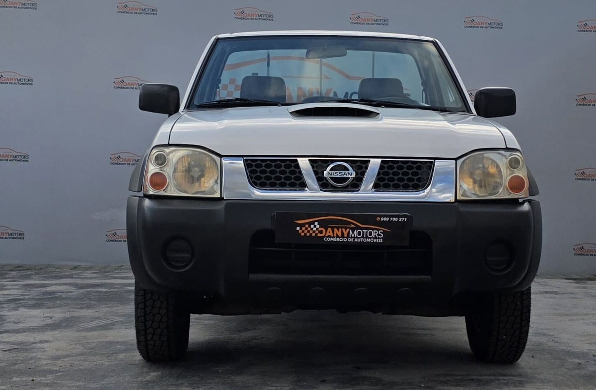 NISSAN Pick-Up 2.5 TD KC