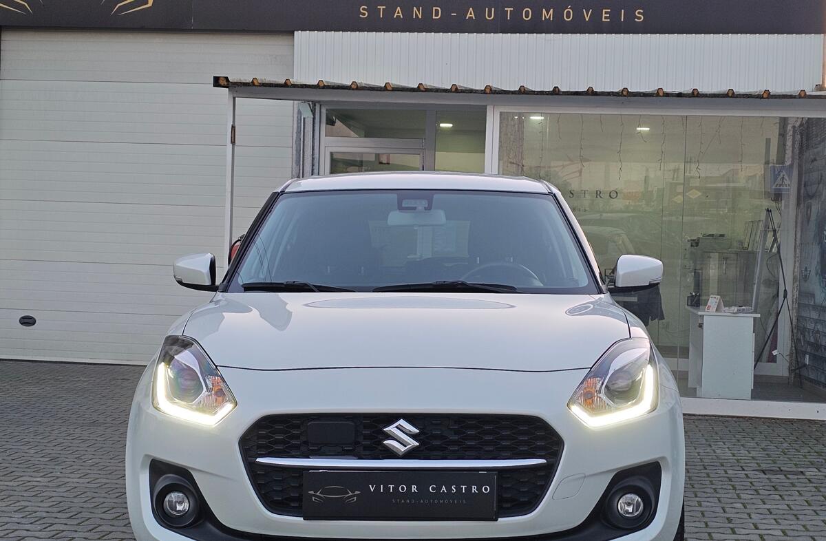 SUZUKI Swift 1.2 Mild Hybrid GLX CVT