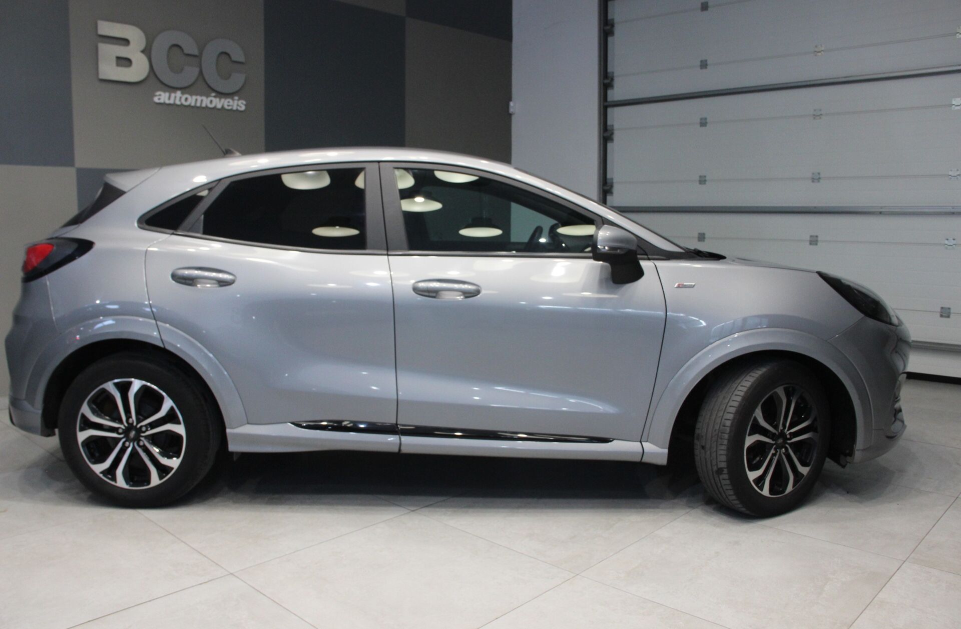FORD Puma 1.0 EcoBoost MHEV ST-Line Design