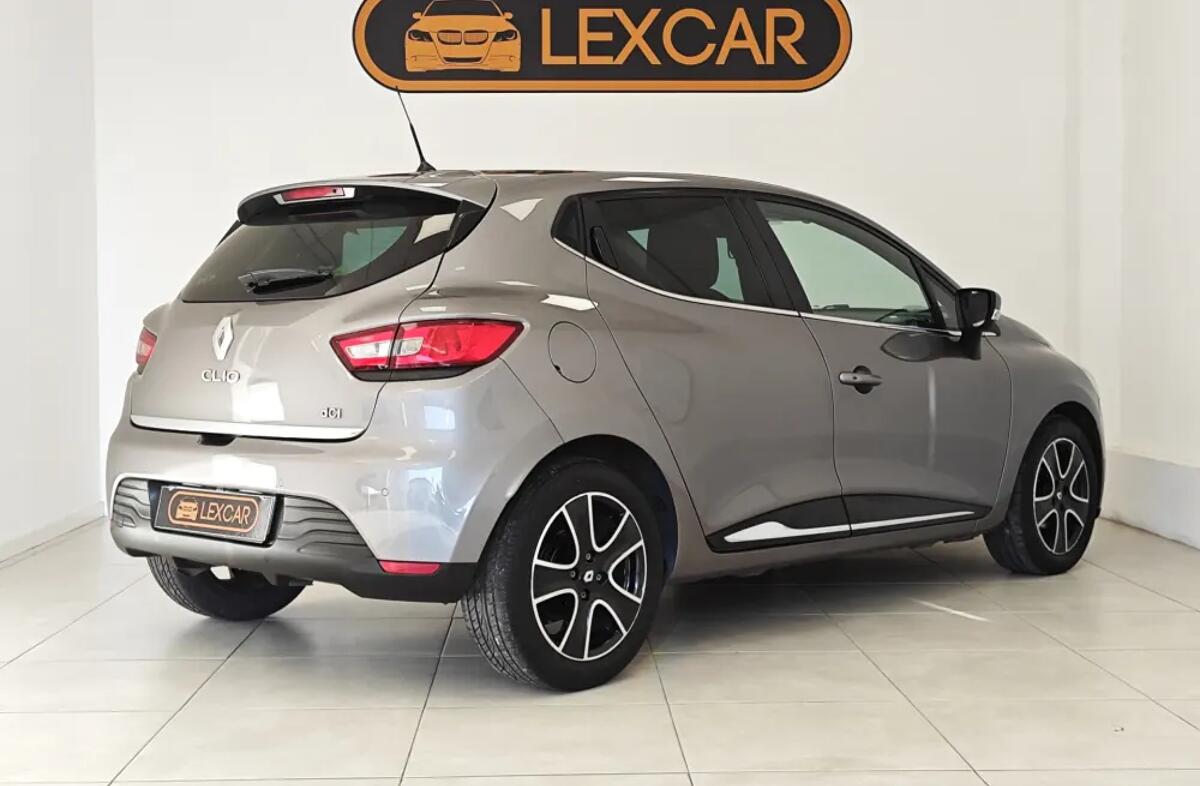 RENAULT Clio 1.5 dCi Confort
