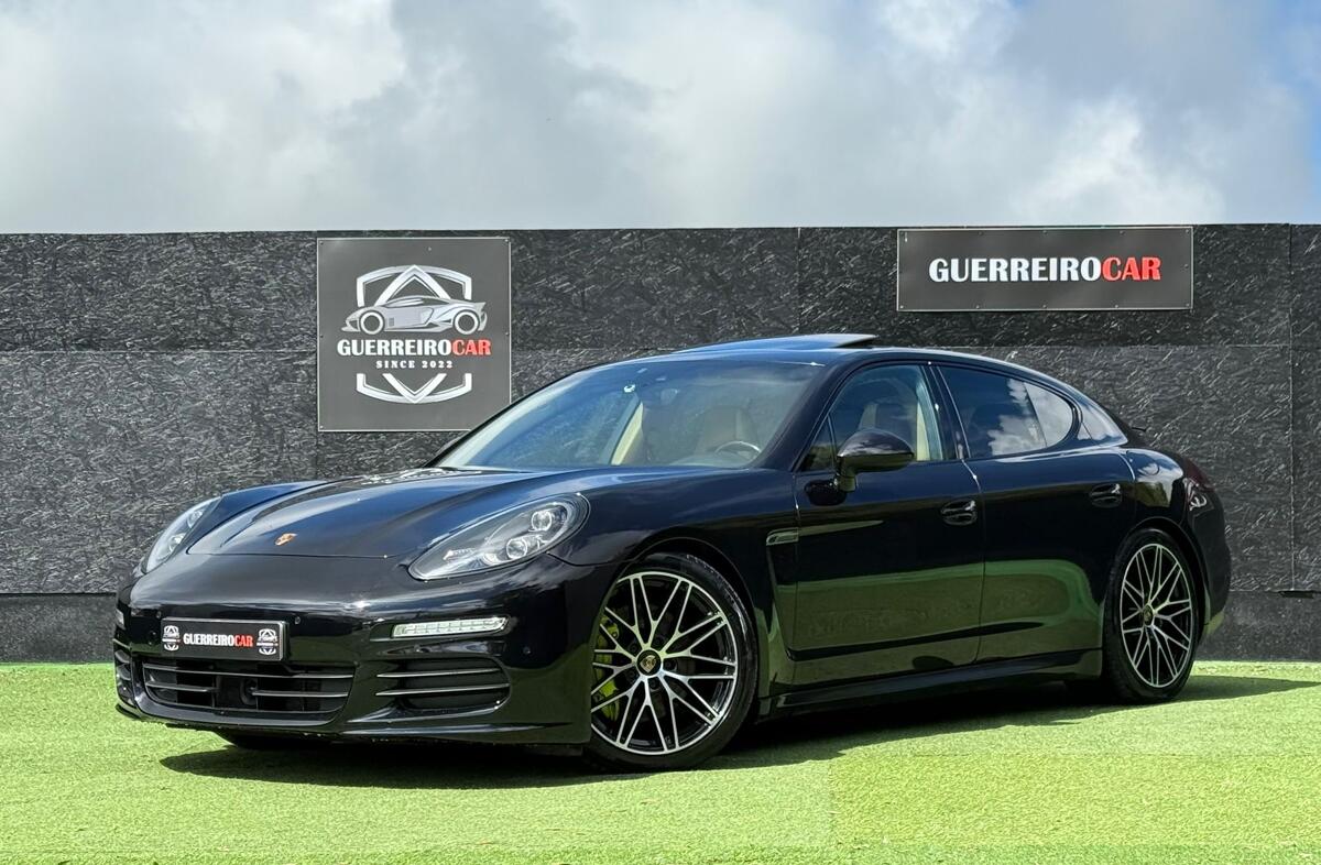 PORSCHE Panamera S e-Hybrid