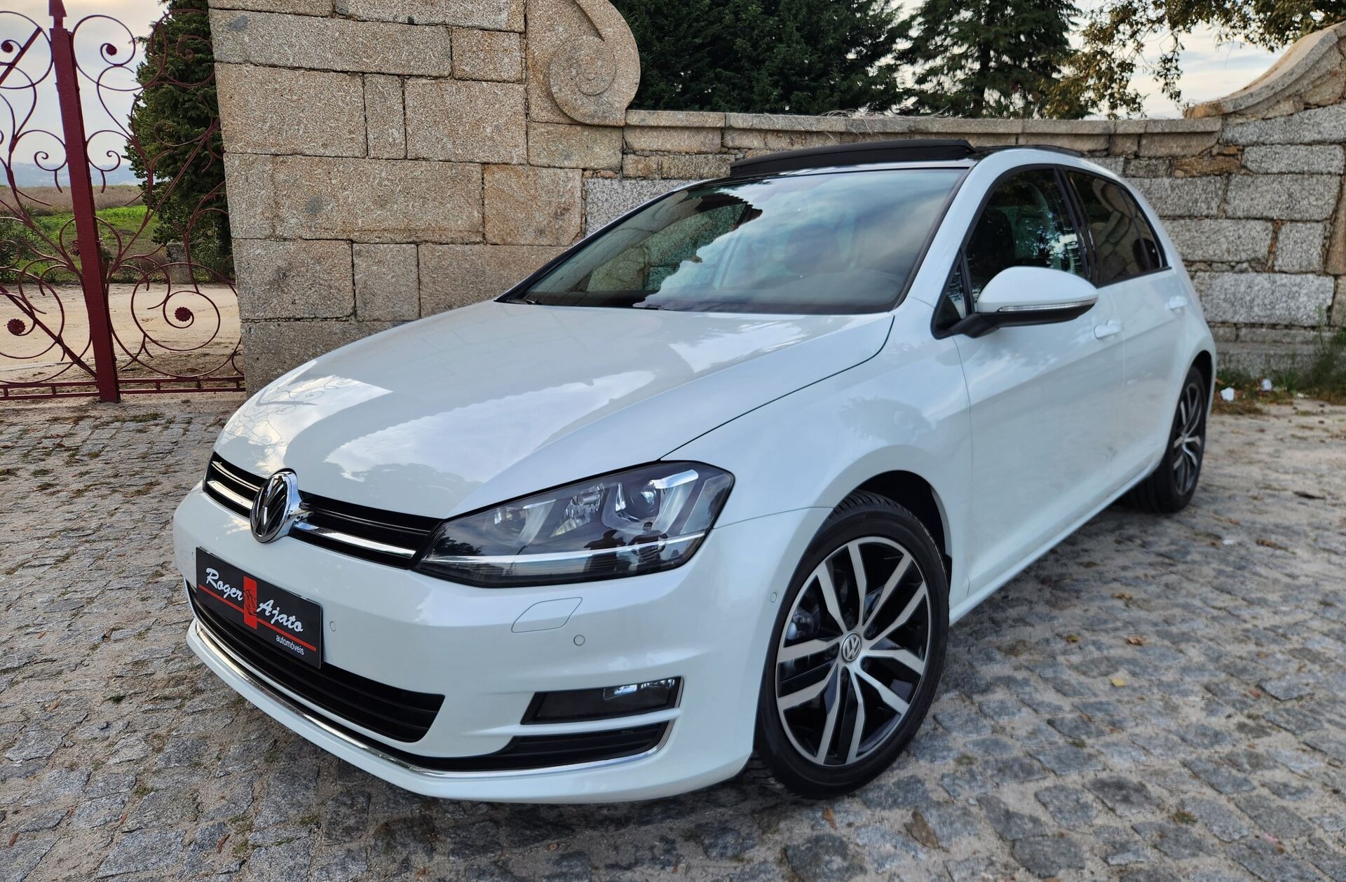 VOLKSWAGEN Golf Cabrio 2.0 TDi BlueMotion