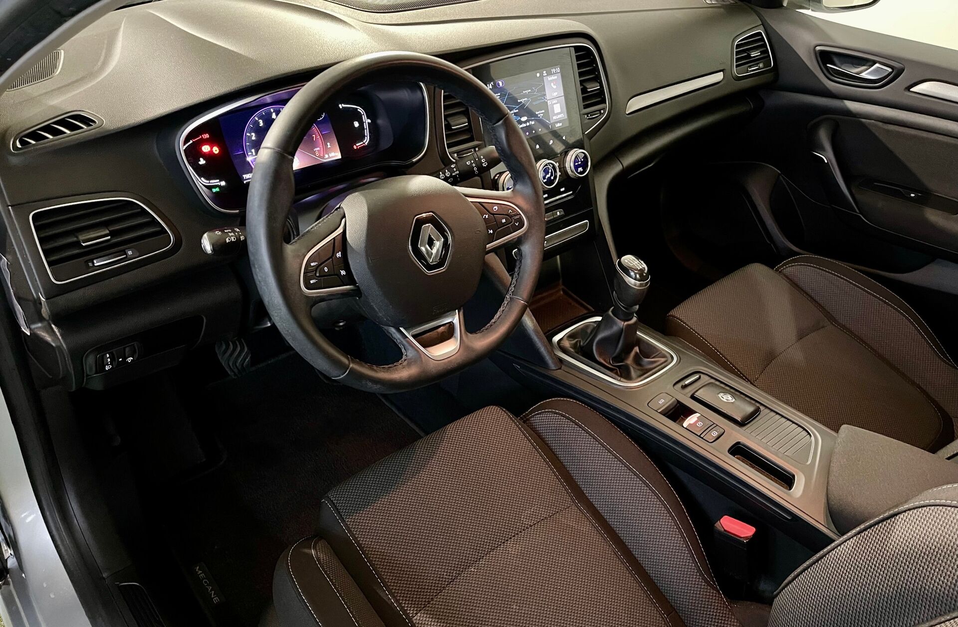 RENAULT Mégane 1.3 TCe Techno