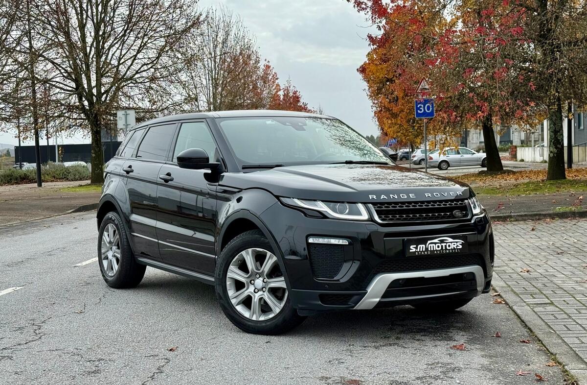 LAND ROVER Range Rover Evoque 2.0 eD4 SE Dynamic