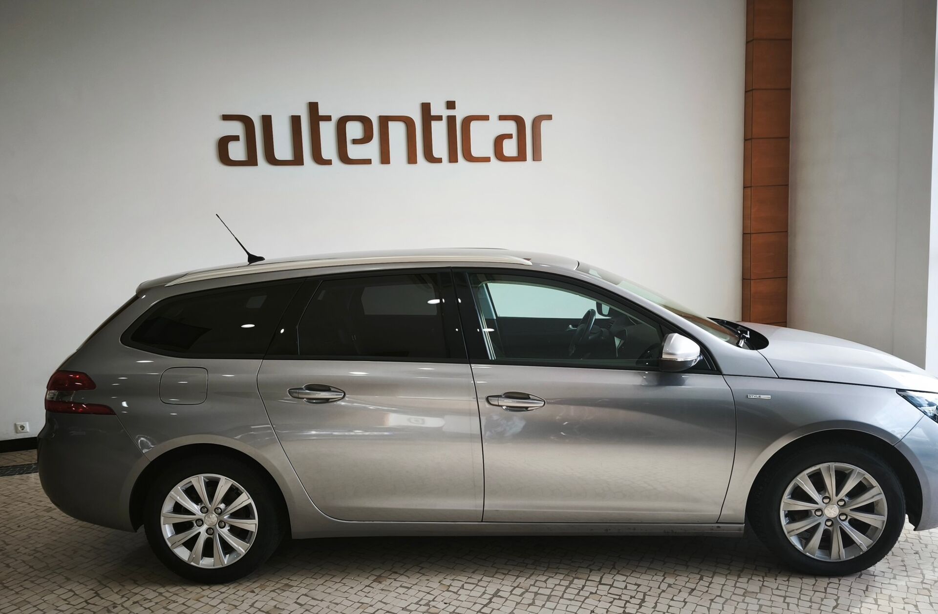 PEUGEOT 308 SW 1.5 BlueHDi Style