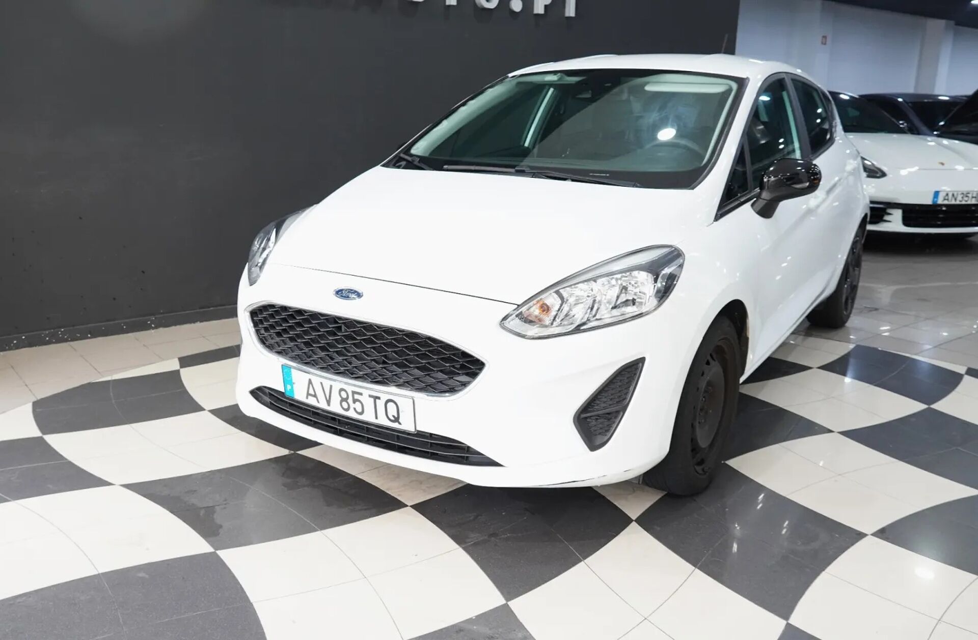 FORD Fiesta 1.1 Ti-VCT Business