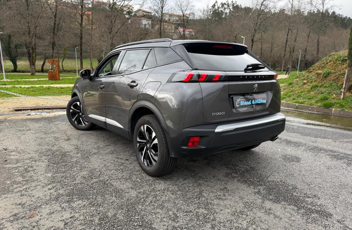 PEUGEOT 2008 1.5 BlueHDi Allure Pack