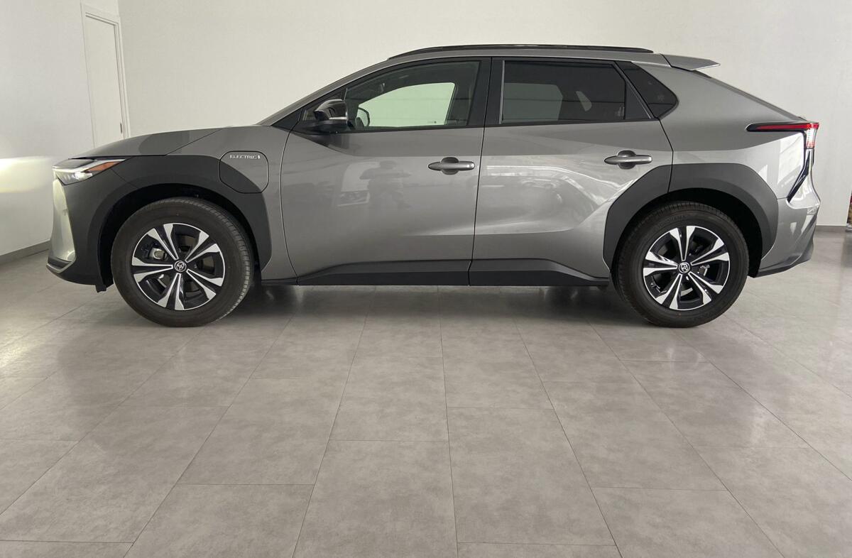 TOYOTA bZ4X 71,4 kWh Premium Limited