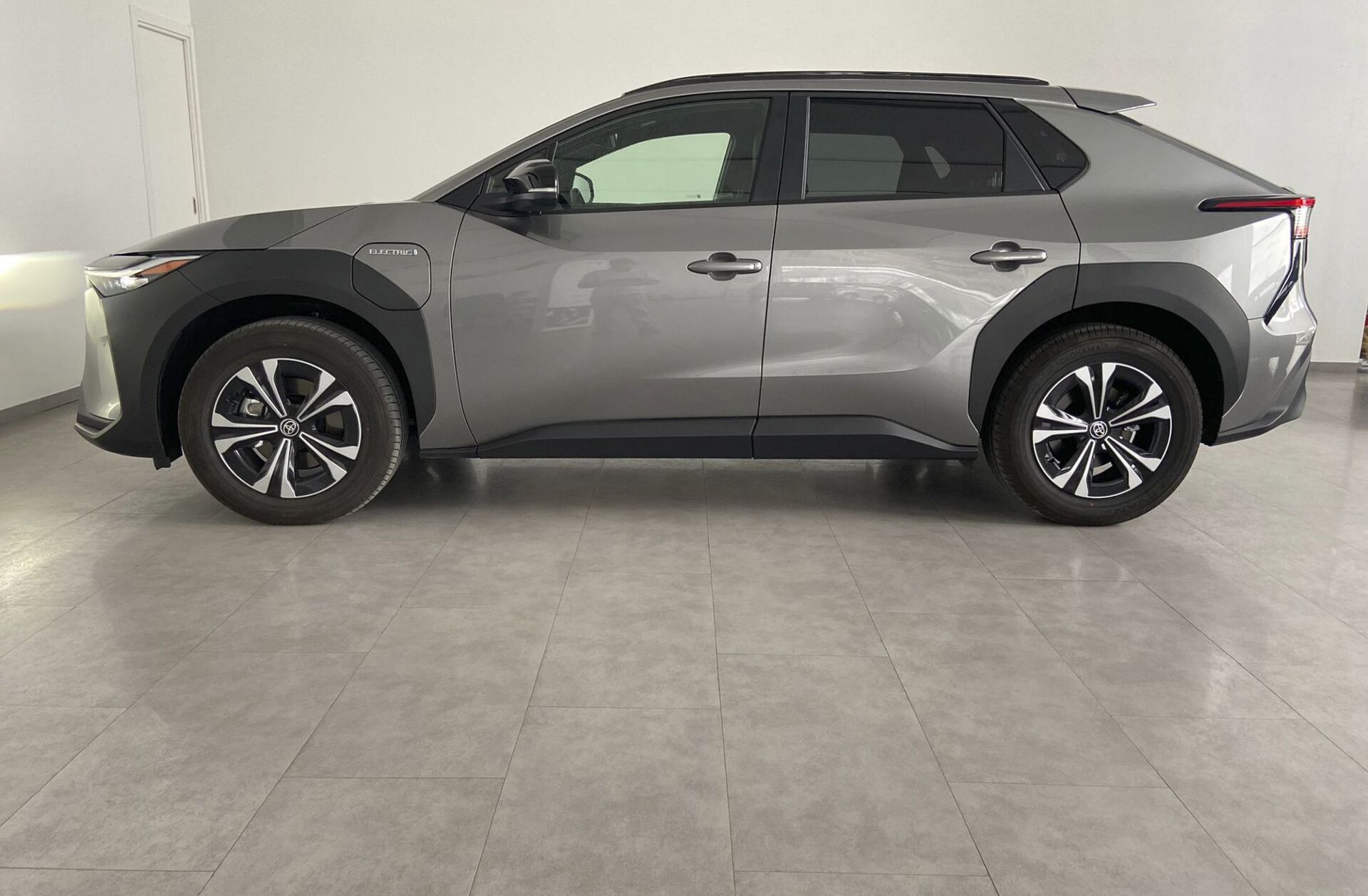 TOYOTA bZ4X 71,4 kWh Premium Limited