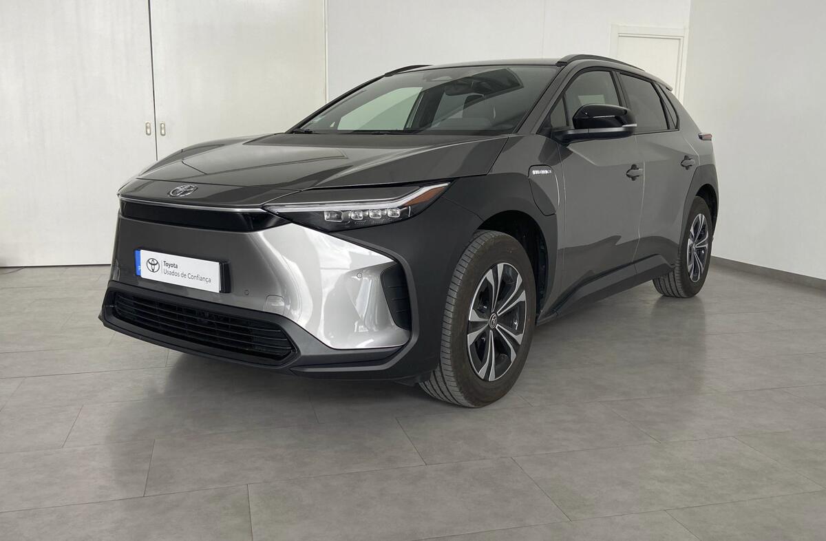 TOYOTA bZ4X 71,4 kWh Premium Limited