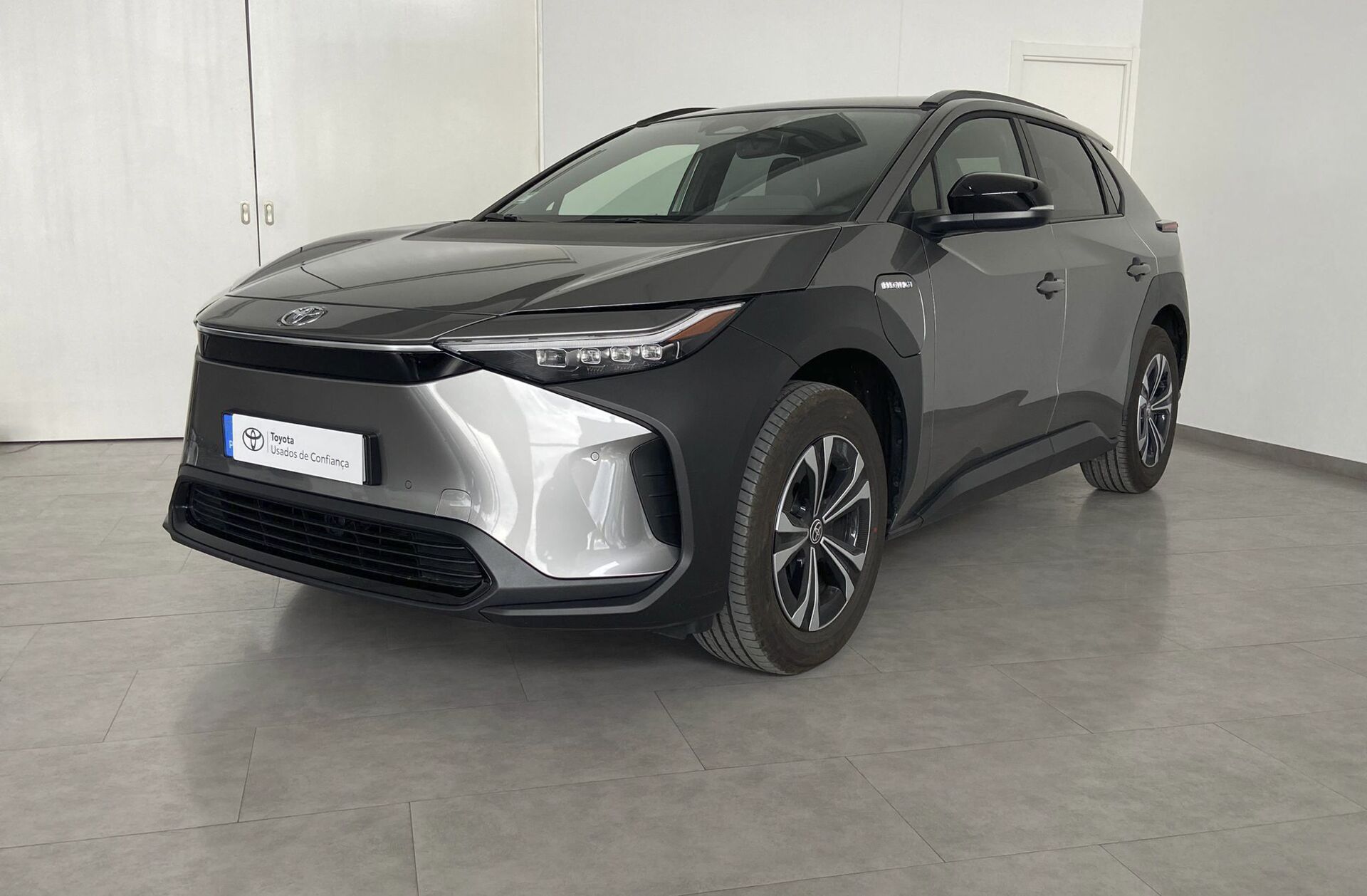 TOYOTA bZ4X Premium