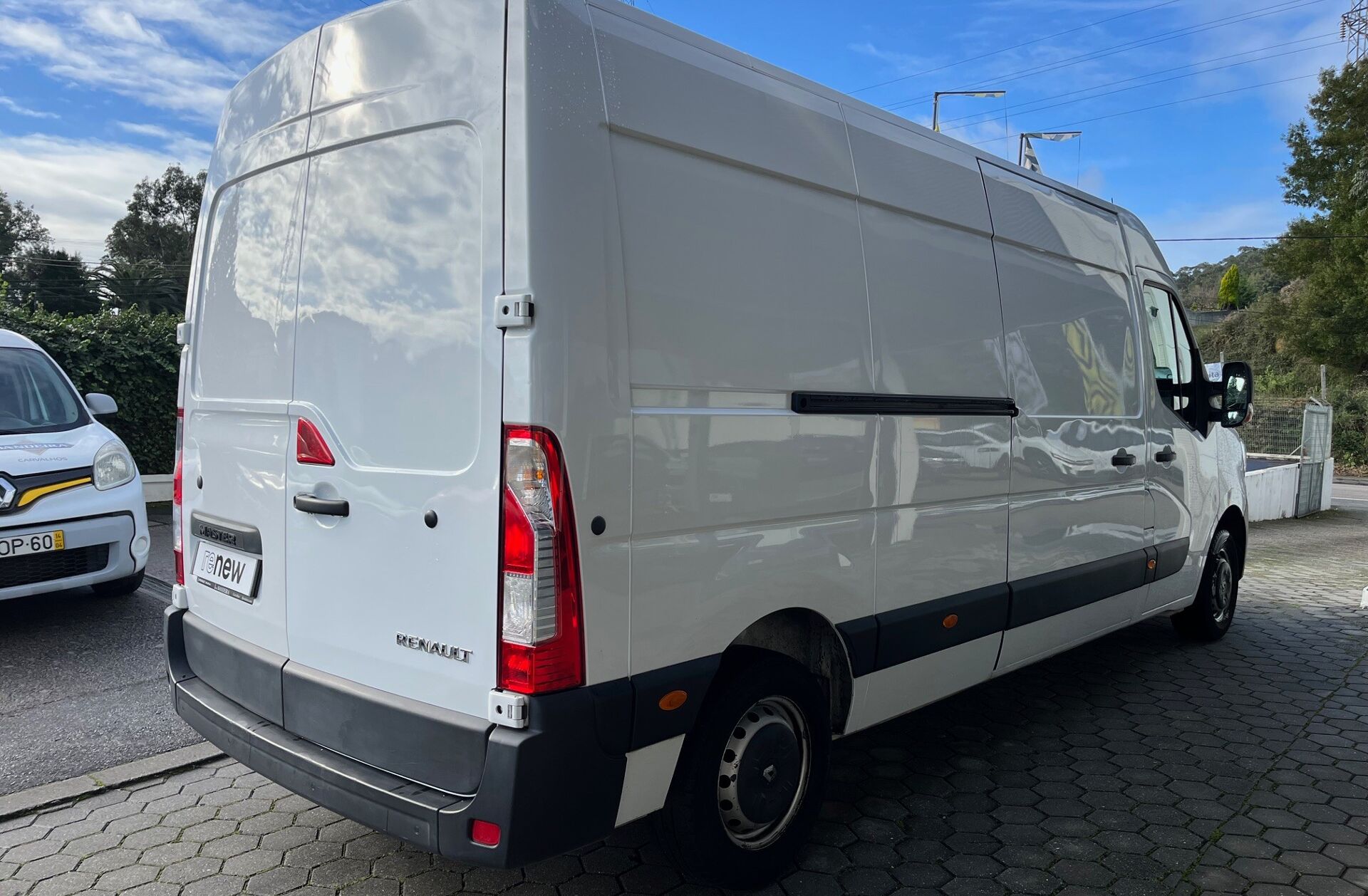 RENAULT Master 2.3 dCi L3H2 3.5T SS