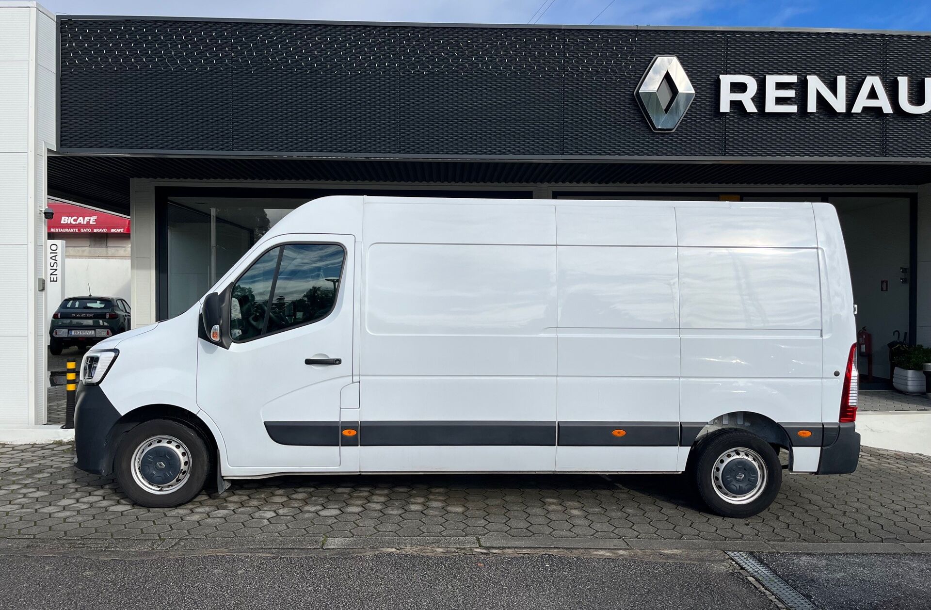 RENAULT Master 2.3 dCi L3H2 3.5T SS