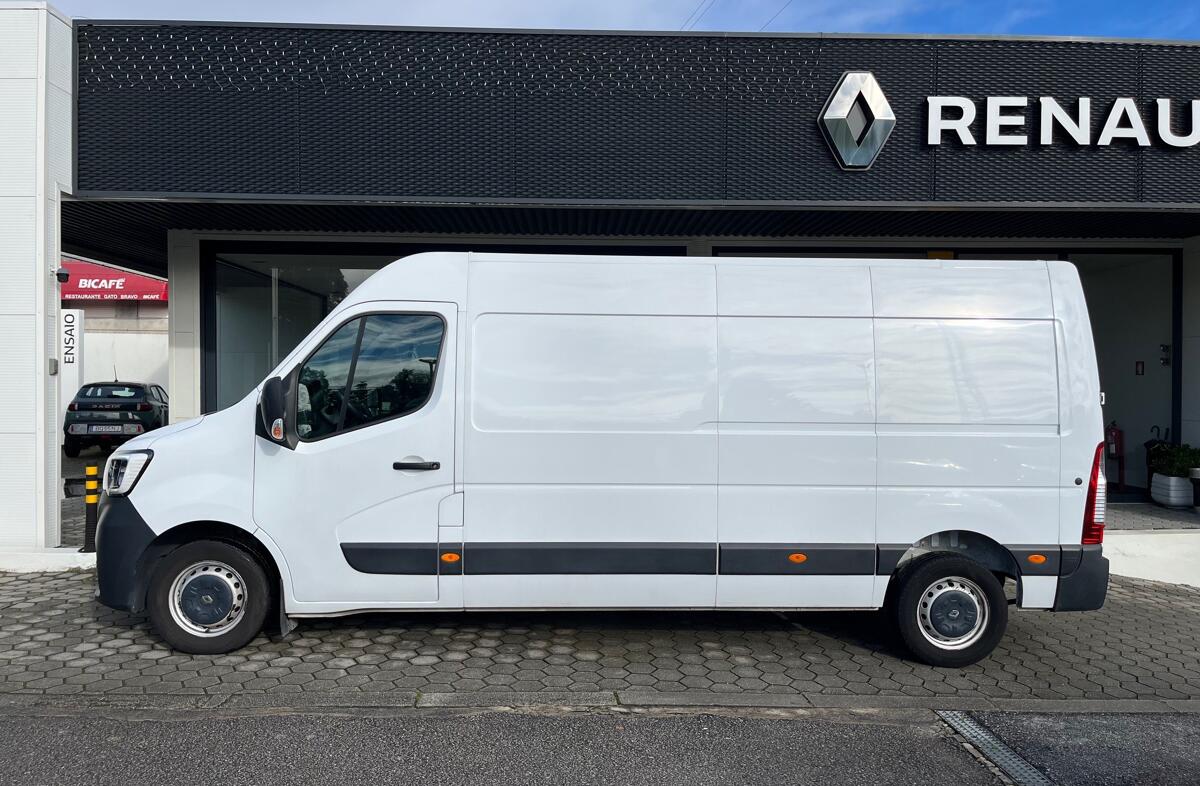 RENAULT Master 2.3 dCi L3H2 3.5T SS