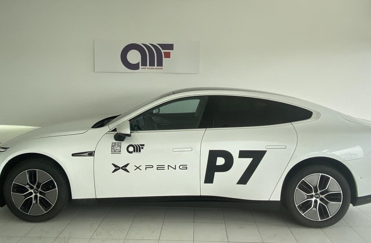 XPENG P7i 86.2 kWh Long Range