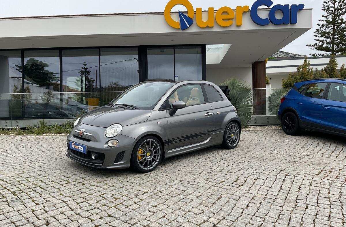 FIAT 500 C 1.4 T-Jet Abarth Competizione