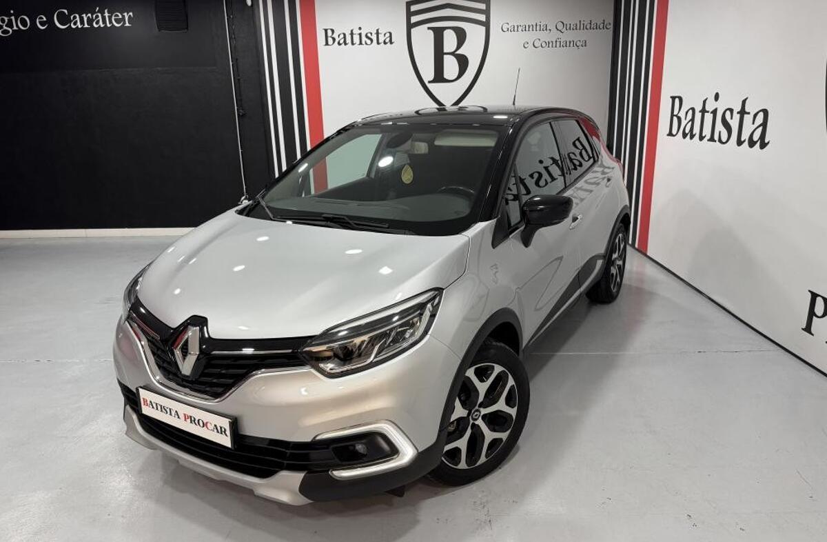 RENAULT Captur 0.9 TCe Exclusive