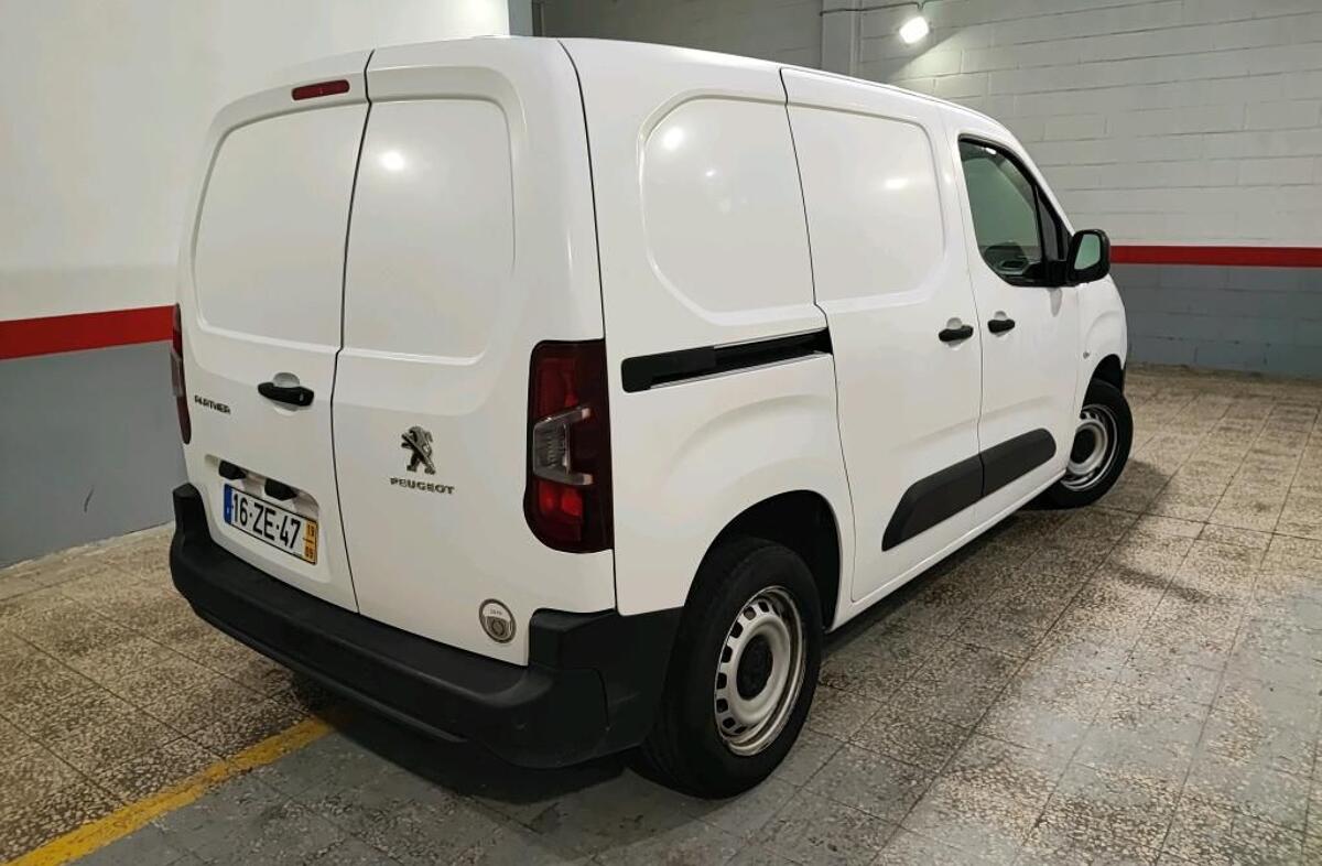 PEUGEOT Partner 1.6 BlueHDi L1 Pro
