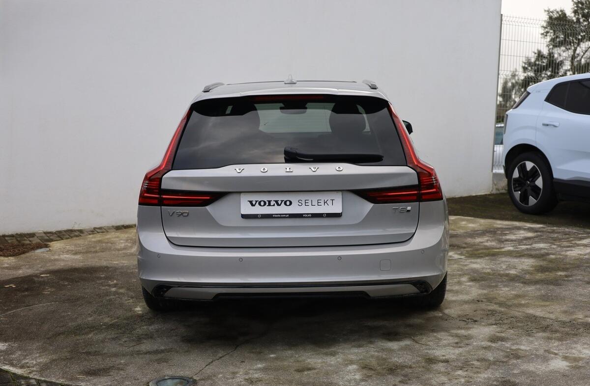 VOLVO V90 2.0 T8 PHEV Plus Dark AWD