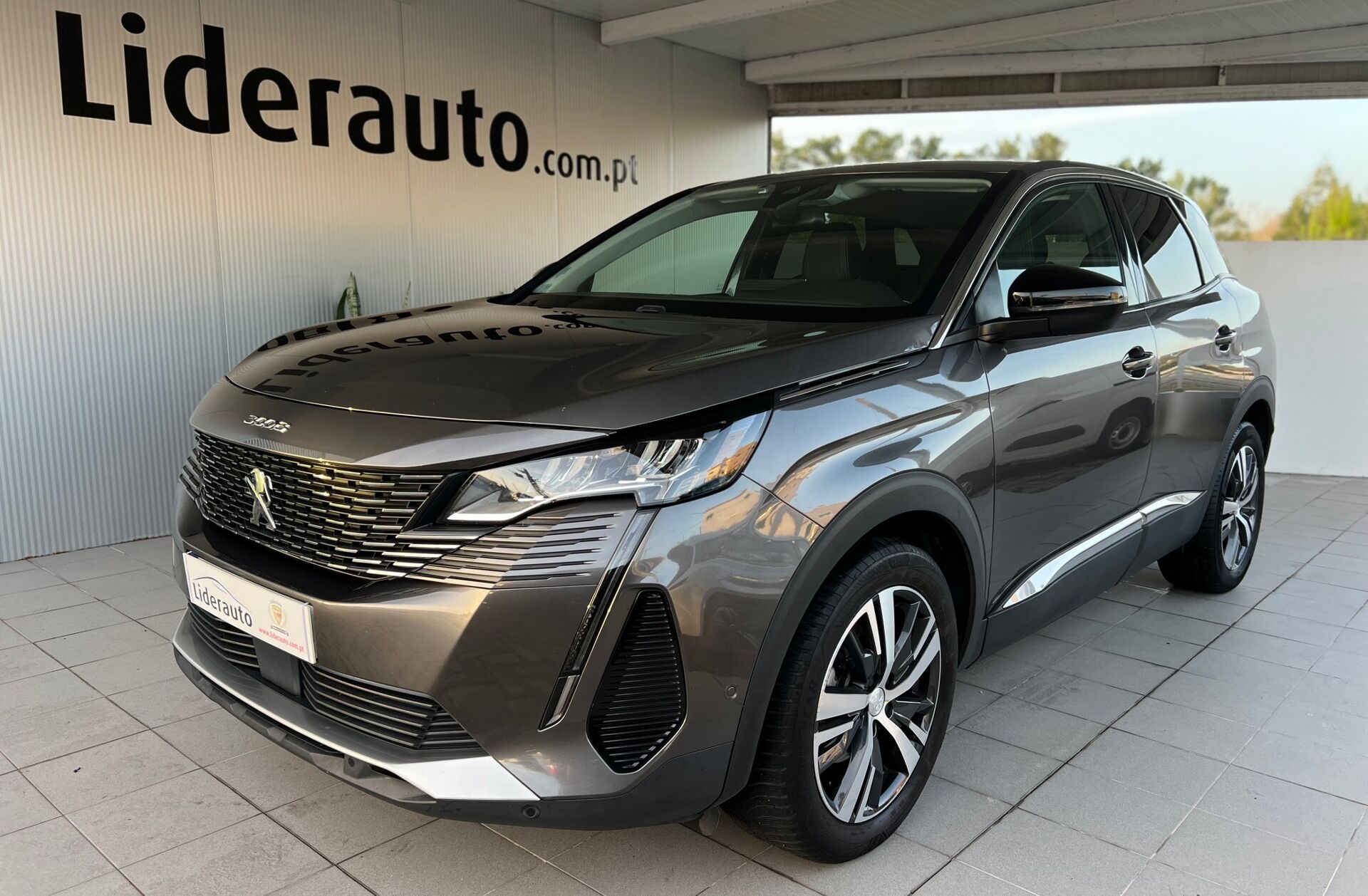 PEUGEOT 3008 1.5 BlueHDi Allure EAT8