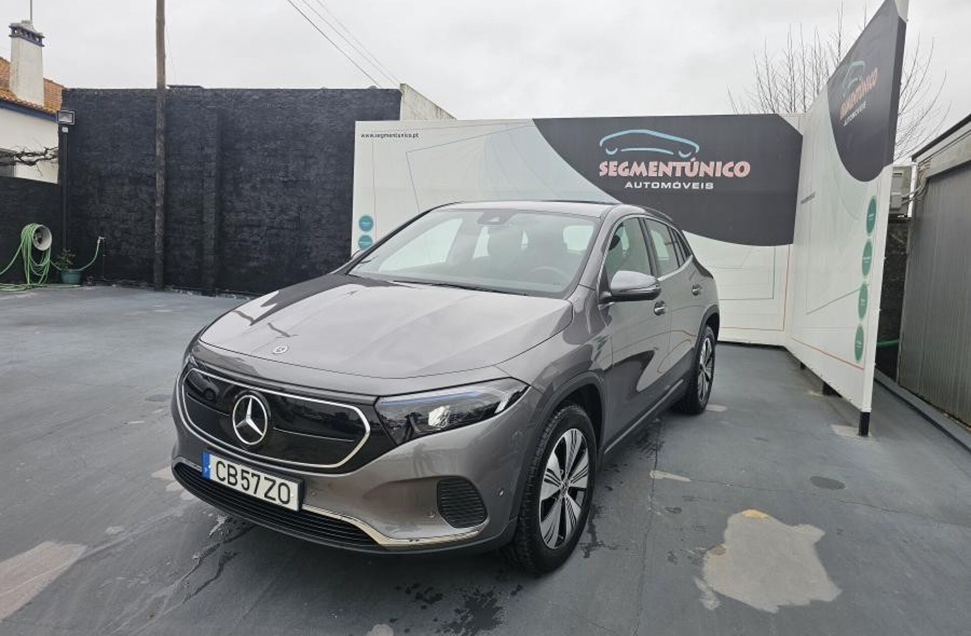 MERCEDES EQA 250 Progressive