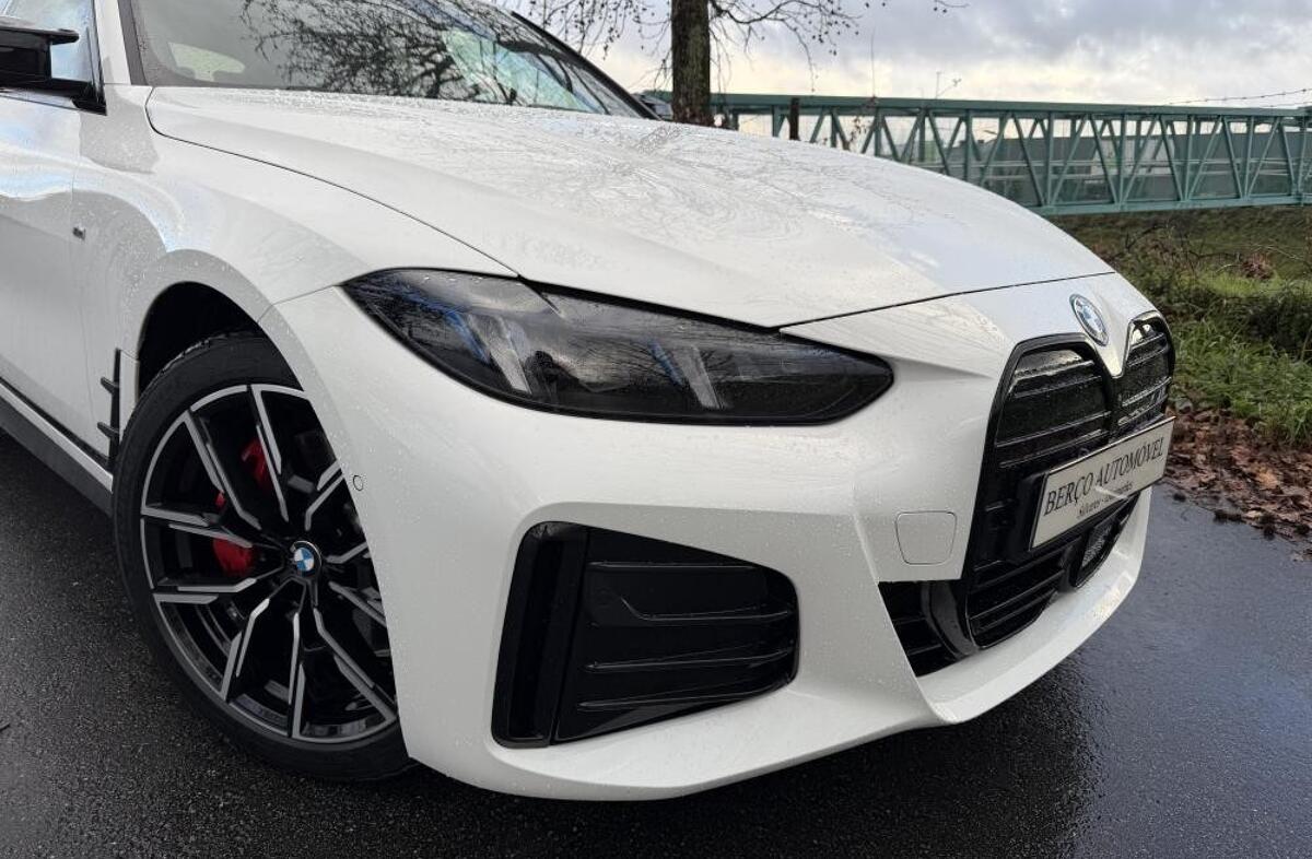 BMW i4 M50 Pack Desportivo M Pro
